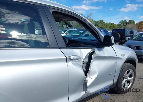 2012 BMW X3 xDrive28I z USA, uszkodzony, nr VIN 5UXWX5C58CL728788